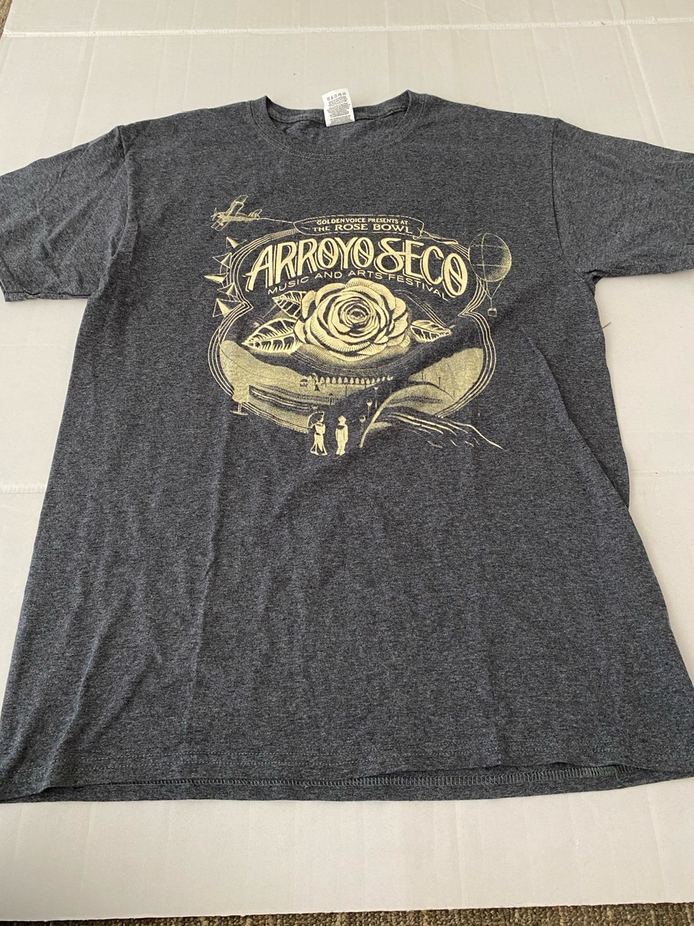 Arroyo Seco Music & Arts Festival Neil Young Robert Plant Gray T-Shirt Medium